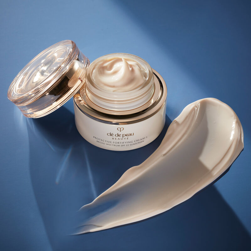 Cle de Peau Beaute Protective Fortifying Cream 50g